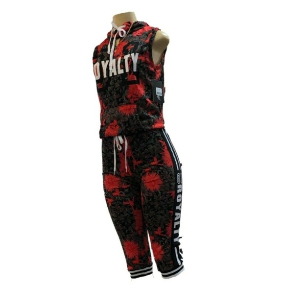 Special One Sweaters - NEW SLEEVELESS ROYALY HODDIE & CAPRI PANT SET